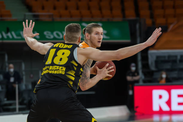 丰富战术打 丰富战术打